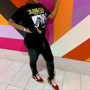 Shopaholic Short Sleeve Tunic Top - Black/Orange